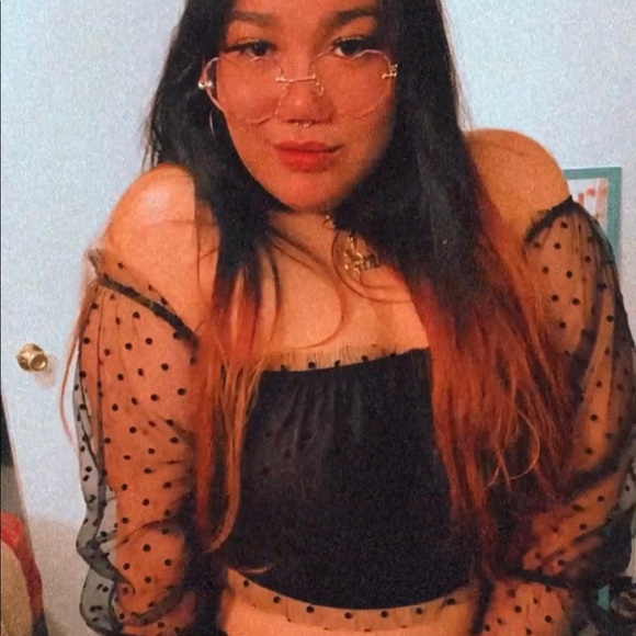 BLACK CUTE AND SEXY TOP - Picture 3 of 5